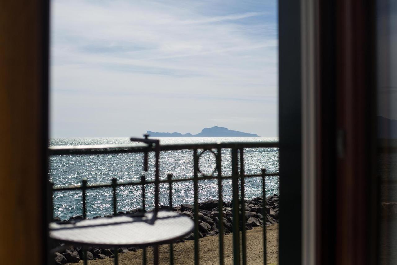 Villa Il Richiamo Del Mare Napoli Esterno foto